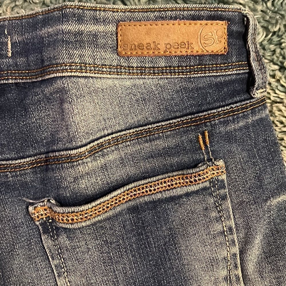 Sneak Peek Jean Shorts - Short Shorts - Size Small Size 26 - Excellent Condition - Picture 3 of 4